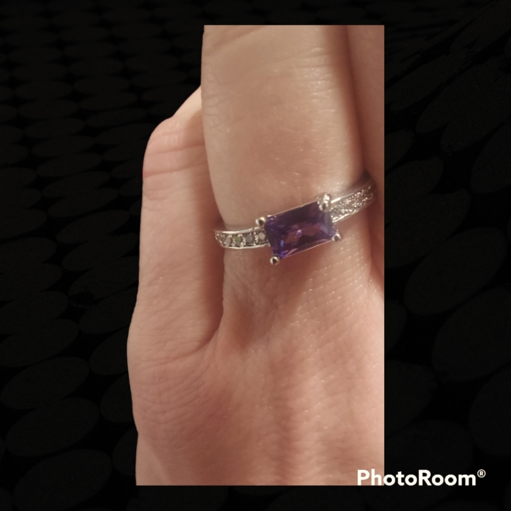 2 Ring Set - Picture 4 of 5